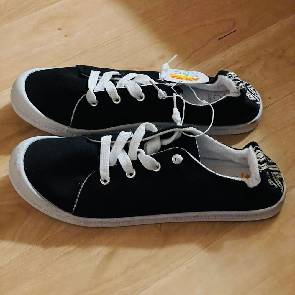 NWT C&C California 9 Gorgeous Scrunch Back Black Sneaker Slip-Ons No Tie Shoes - Picture 11 of 12